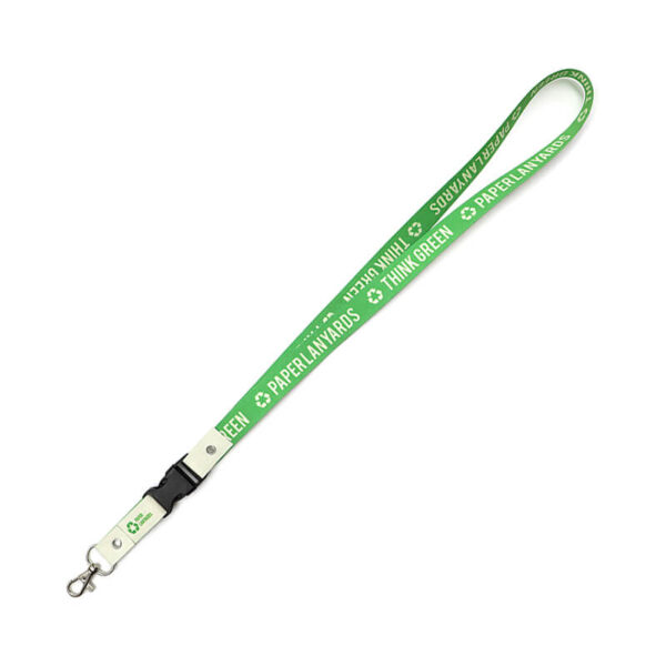 Lanyard sostenibile e sicuro con fibbia separabile, realizzato in carta lavabile e grafica eco-friendly. Ideale per ambienti dinamici e flessibili. Offerto da AMGS.