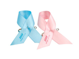 Nastri in Raso Personalizzati. Fiocco in raso blu Awareness con spilla da balia, doppio lato, produttore AMGS Group.